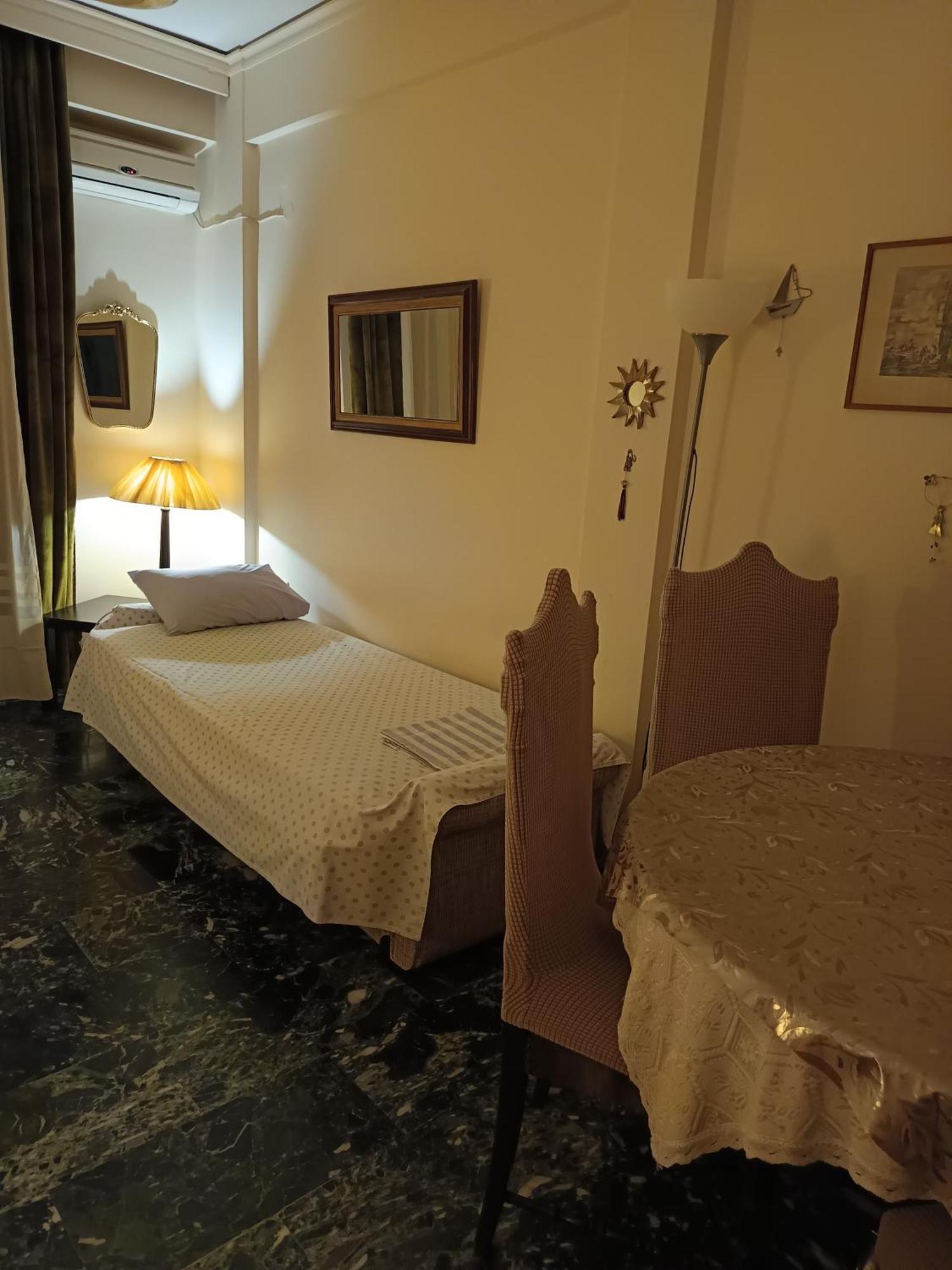 Chryssa - Χρυσα Apartment Patras Ngoại thất bức ảnh
